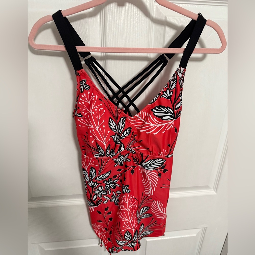 Red Floral Women's Tankini